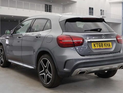 Mercedes-Benz GLA 2.1 GLA 220 AMG Line Premium+ D 4Matic Auto 4WD 5dr 3