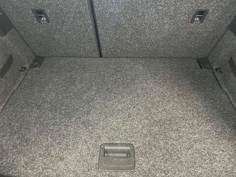 SEAT Arona 1.0 Arona SE Technology TSi Semi-Auto 5dr 35