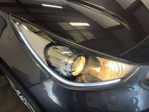 Kia Niro 1.6 GDi 8.9kWh 3 SUV 5dr Petrol Plug-in Hybrid DCT Euro 6 (s/s) (139 bhp) 52