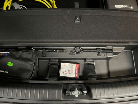 Kia Niro 1.6 GDi 8.9kWh 3 SUV 5dr Petrol Plug-in Hybrid DCT Euro 6 (s/s) (139 bhp) 38