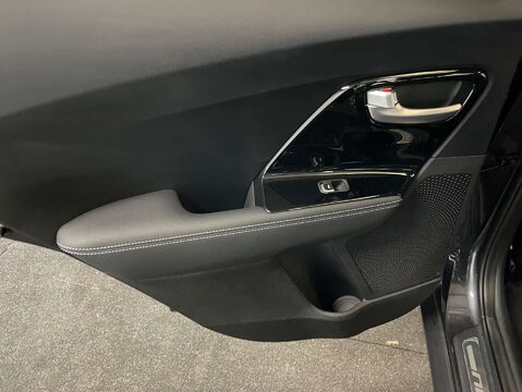 Kia Niro 1.6 GDi 8.9kWh 3 SUV 5dr Petrol Plug-in Hybrid DCT Euro 6 (s/s) (139 bhp) 40