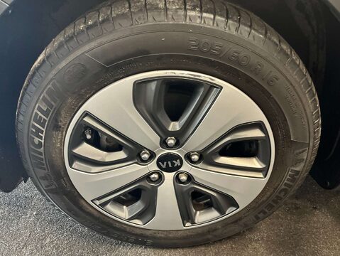Kia Niro 1.6 GDi 8.9kWh 3 SUV 5dr Petrol Plug-in Hybrid DCT Euro 6 (s/s) (139 bhp) 51