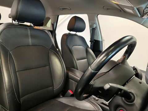 Kia Niro 1.6 GDi 8.9kWh 3 SUV 5dr Petrol Plug-in Hybrid DCT Euro 6 (s/s) (139 bhp) 13