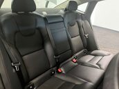 Volvo S90 2.0 S90 Momentum D4 Auto 4dr 31