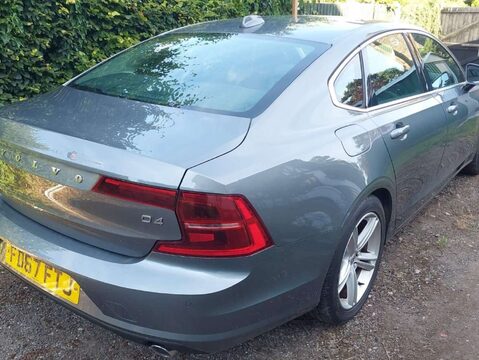 Volvo S90 2.0 S90 Momentum D4 Auto 4dr 2