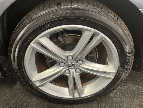 Volvo S90 2.0 S90 Momentum D4 Auto 4dr 41