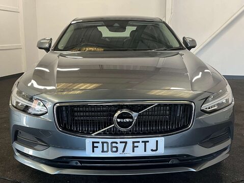 Volvo S90 2.0 S90 Momentum D4 Auto 4dr 7