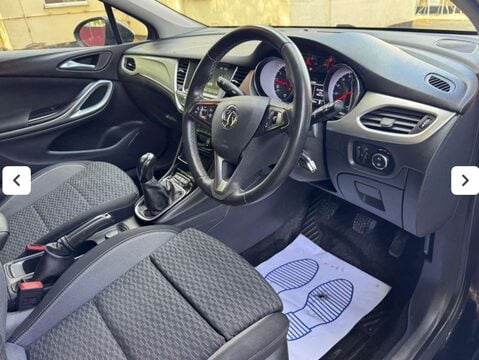Vauxhall Astra 1.2 Astra SRi VX-Line Nav T 5dr 4