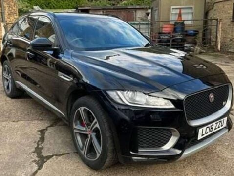 Jaguar F-Pace 3.0 F-PACE V6 S AWD D Auto 4WD 5dr 4
