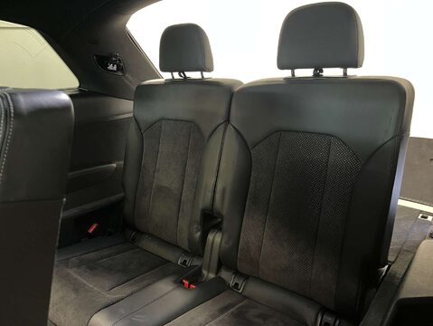 Audi Q7 3.0 Q7 S Line TDI Quattro Auto 4WD 5dr 43