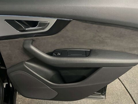 Audi Q7 3.0 Q7 S Line TDI Quattro Auto 4WD 5dr 30