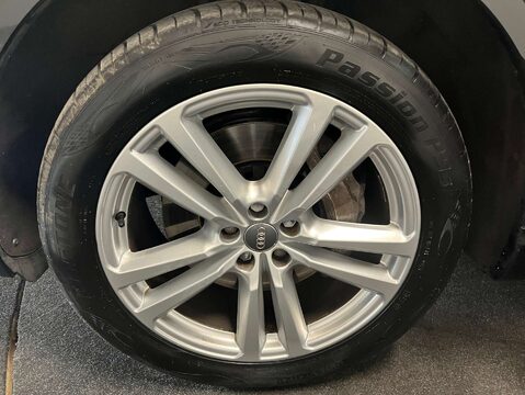 Audi Q7 3.0 Q7 S Line TDI Quattro Auto 4WD 5dr 57