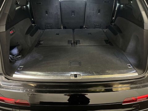 Audi Q7 3.0 Q7 S Line TDI Quattro Auto 4WD 5dr 37