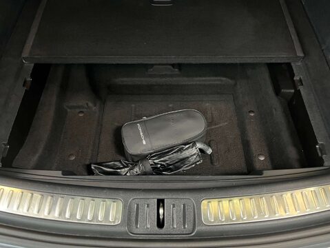 Porsche Macan 3.0 Macan S D Semi-Auto 4WD 5dr 39