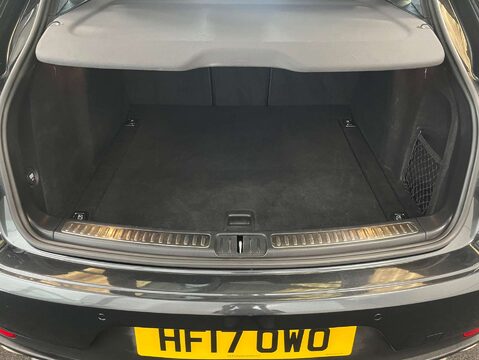 Porsche Macan 3.0 Macan S D Semi-Auto 4WD 5dr 37