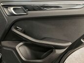 Porsche Macan 3.0 Macan S D Semi-Auto 4WD 5dr 30