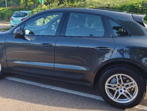 Porsche Macan 3.0 Macan S D Semi-Auto 4WD 5dr 3