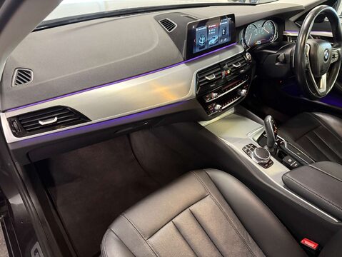 BMW 5 Series 2.0 520d xDrive SE Auto 4WD 4dr 50