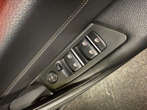 BMW 5 Series 2.0 520d xDrive SE Auto 4WD 4dr 17