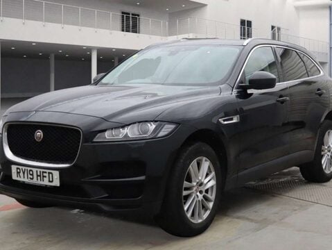 Jaguar F-Pace 2.0 F-PACE Portfolio AWD D Auto 4WD 5dr 2