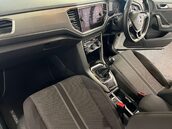 Volkswagen T-Roc 1.0 T-Roc SE TSi 5dr 46