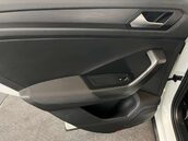 Volkswagen T-Roc 1.0 T-Roc SE TSi 5dr 36
