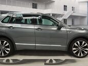 Volkswagen Tiguan 2.0 TDI R-Line Tech SUV 5dr Diesel DSG 4Motion Euro 6 (s/s) (150 ps) 6