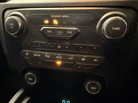 Ford Ranger 2.0 Ranger Wildtrak EcoBlue 4x4 Auto 4WD 24