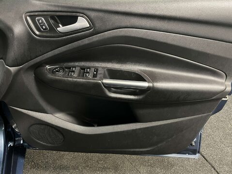 Ford Kuga 1.5 Kuga ST-Line TDCi 5dr 11