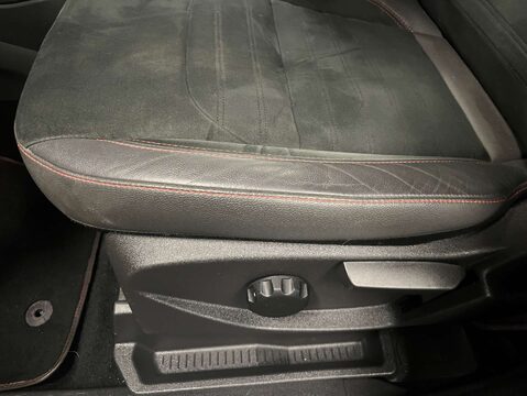 Ford Kuga 1.5 Kuga ST-Line TDCi 5dr 45