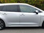 Toyota Corolla 1.8 Corolla Design HEV CVT 5dr 3