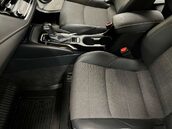 Toyota Corolla 1.8 Corolla Design HEV CVT 5dr 47