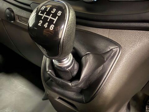 Ford Transit Custom 2.0 Transit Custom 320 Leader EcoBlue 21