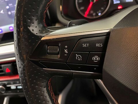 SEAT Arona 1.0 Arona FR EcoTSI Semi-Auto 5dr 18