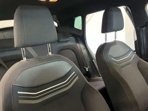 SEAT Arona 1.0 Arona FR EcoTSI Semi-Auto 5dr 15