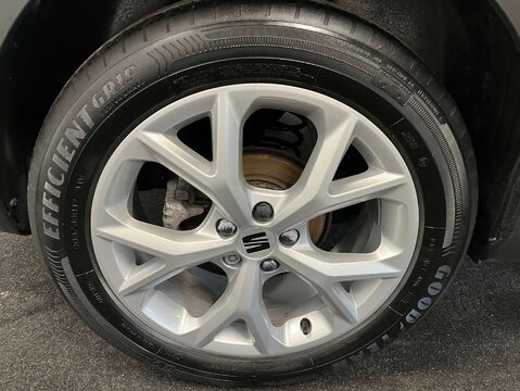 SEAT Arona 1.0 Arona FR EcoTSI Semi-Auto 5dr 33