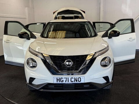 Nissan Juke 1.0 Juke Acenta DiG-T Semi-Auto 5dr 8