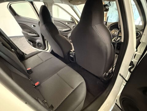 Nissan Juke 1.0 Juke Acenta DiG-T Semi-Auto 5dr 27