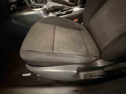 Nissan Juke 1.0 Juke Acenta DiG-T Semi-Auto 5dr 39
