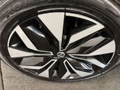Nissan Juke 1.0 Juke Acenta DiG-T Semi-Auto 5dr 28