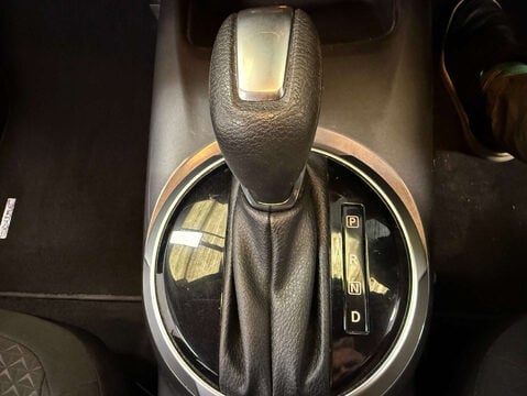 Nissan Juke 1.0 Juke Acenta DiG-T Semi-Auto 5dr 20