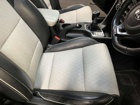 Kia Sportage 2.0 Sportage GT-Line CRDi 4x4 4WD 5dr 12
