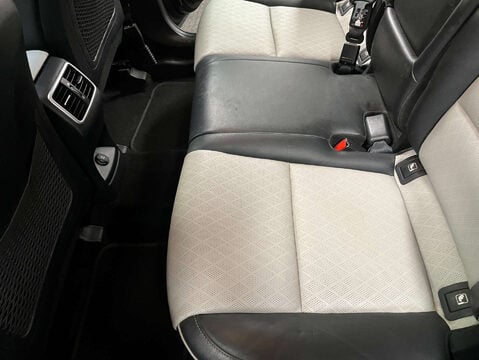 Kia Sportage 2.0 Sportage GT-Line CRDi 4x4 4WD 5dr 40