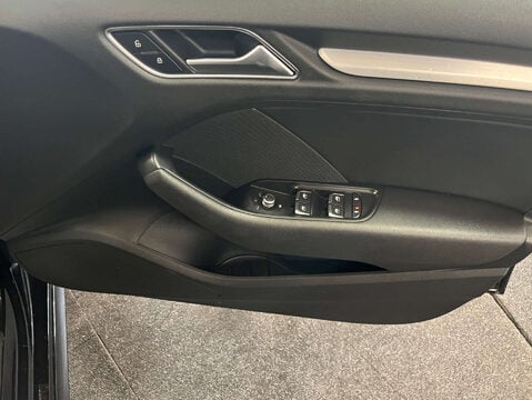 Audi A3 1.6 A3 Sportback Black Edition 30 TDI 5dr 14