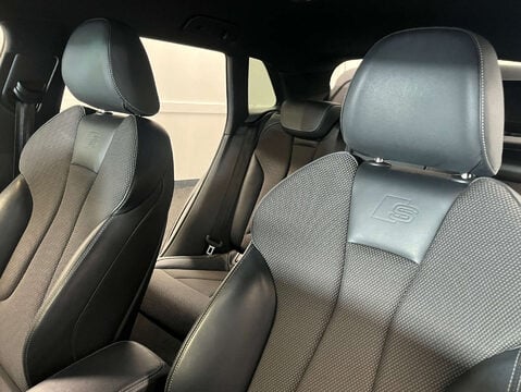 Audi A3 1.6 A3 Sportback Black Edition 30 TDI 5dr 46