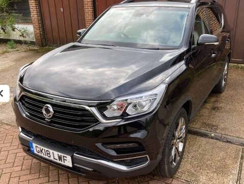 SsangYong Rexton 2.2 Rexton Ultimate Auto 4WD 5dr 3