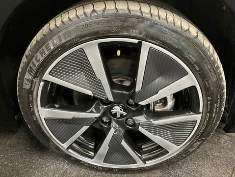 Peugeot 208 208 GT Ev 5dr 9