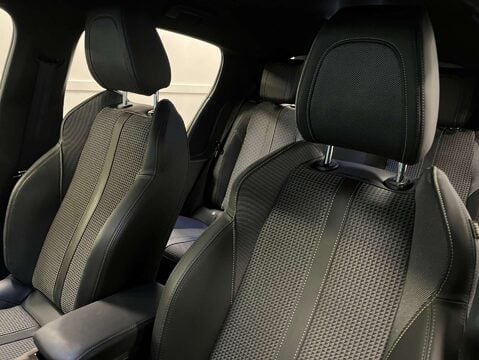 Peugeot 208 208 GT Ev 5dr 47