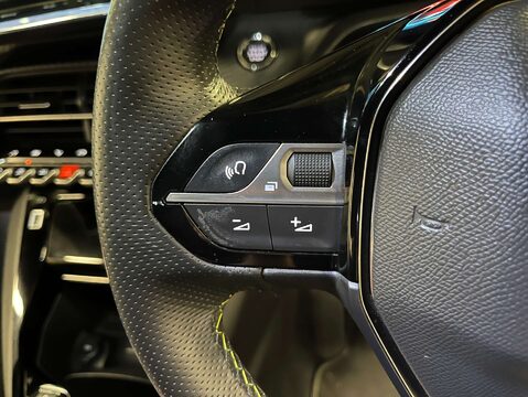 Peugeot 208 208 GT Ev 5dr 17