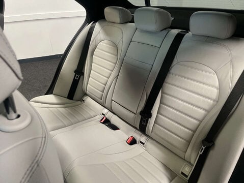 Mercedes-Benz C Class 3.0 AMG C 43 Premium 4Matic Auto 4WD 4dr 33